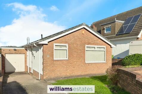 2 bedroom detached bungalow for sale