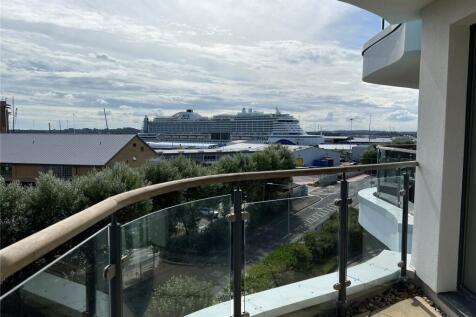 Ocean Way, Southampton, Hampshire 2 bed apartment for sale