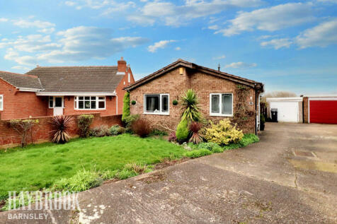 3 bedroom detached bungalow for sale