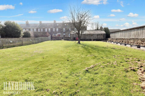 High Street, Great Houghton 6 bed terraced house for sale