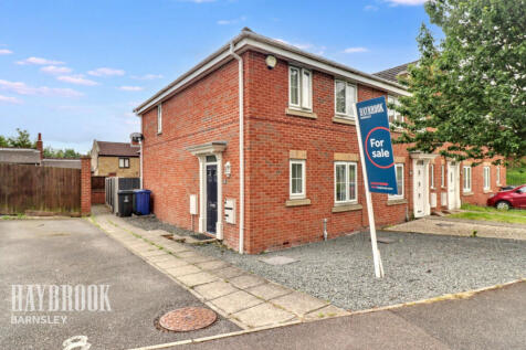 Church Gate, Brierley 3 bed townhouse for sale