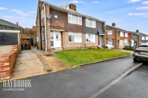 3 bedroom semi-detached house for sale