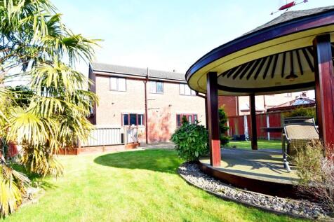Acorn Close, Manchester M45 4 bed detached house for sale