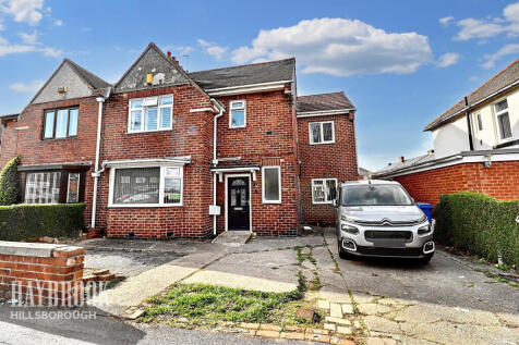 Raisen Hall Road, Sheffield 4 bed semi