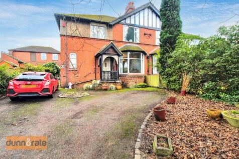 4 bedroom semi-detached house for sale