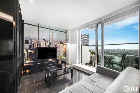 Studio flat for sale