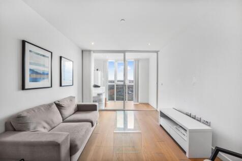 Wandsworth Road London SW8 1 bed apartment for sale