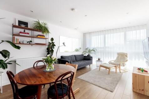 Harrison Walk London SE10 2 bed apartment for sale