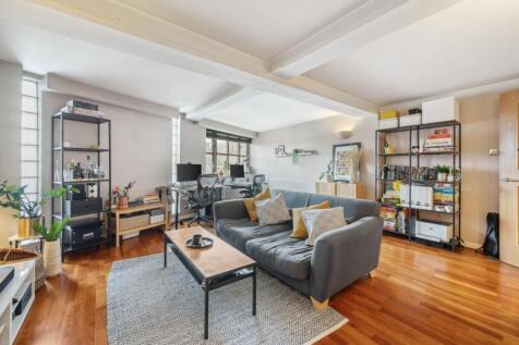 1 bedroom flat for sale