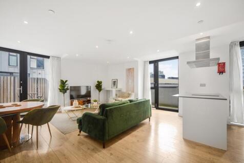 Avenir House, Forrester Way, London, E15 3 bed apartment for sale