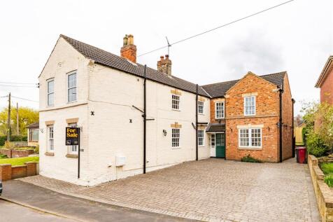West Street, Barnetby 5 bed detached house for sale