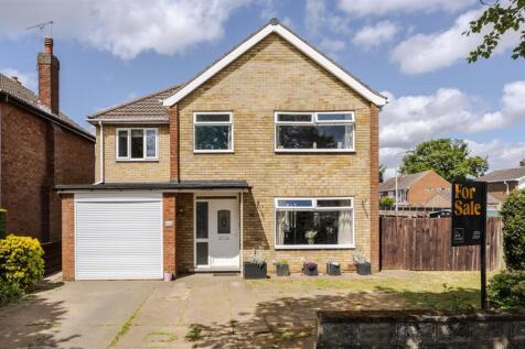 Merton Road, Scunthorpe 4 bed detached house for sale