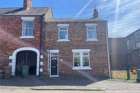 4 bedroom end of terrace house for sale