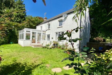 3 bedroom cottage for sale