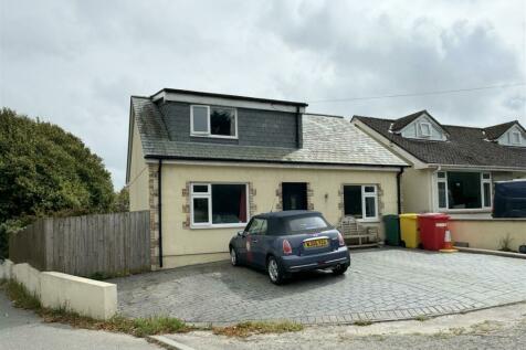 2 bedroom detached house for sale