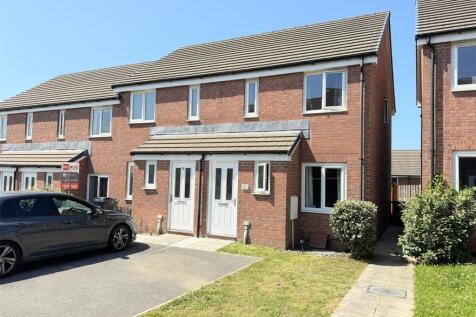 2 bedroom semi-detached house for sale