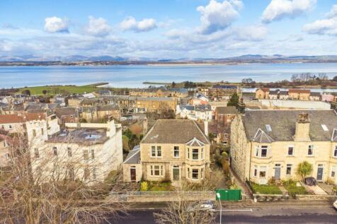 Stewart Avenue, Bo’ness 5 bed detached house for sale