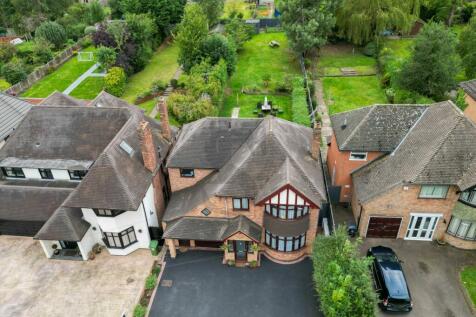 5 bedroom detached house for sale