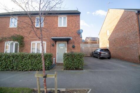 Harvest Road, Market Harborough 3 bed semi