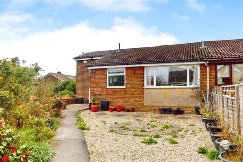 3 bedroom semi-detached bungalow for sale