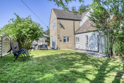 4 bedroom cottage for sale