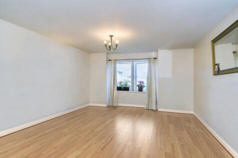 Parkgrove Loan, Edinburgh, EH4 2 bed flat for sale