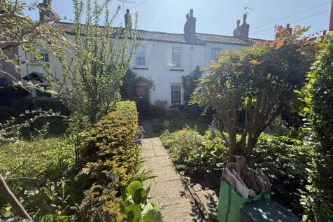 Gloucester Road, Thornbury, BS35 3 bed terraced house for sale
