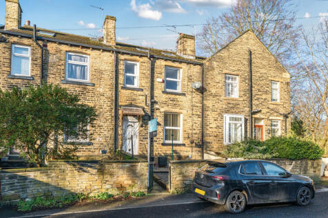 Hutton Terrace, Pudsey, UK, LS28 2 bed terraced house for sale