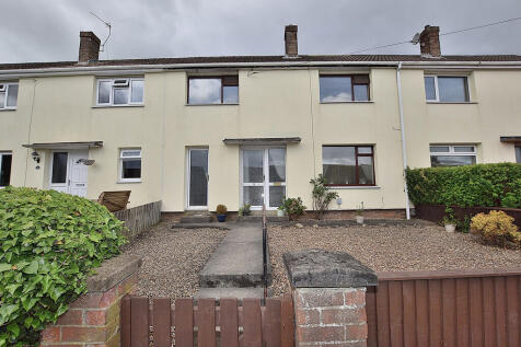St. Johns Road, Hipswell 3 bed terraced house for sale