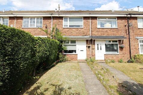 Riding Close, Flanderwell, Rotherham 2 bed terraced house for sale