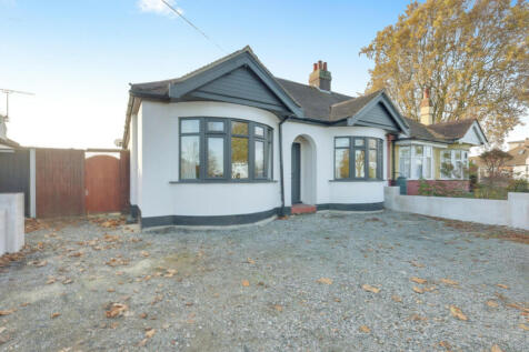 3 bedroom semi-detached bungalow for sale