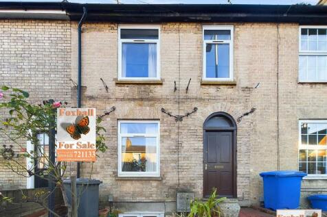 6 bedroom terraced house for sale