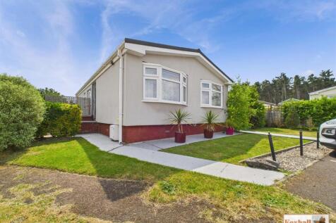 2 bedroom park home for sale