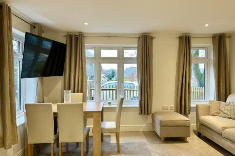 1 bedroom semi-detached bungalow for sale
