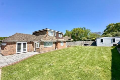 5 bedroom chalet for sale