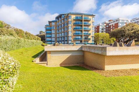 Needles Point, 15 Manor Road... 4 bed apartment for sale