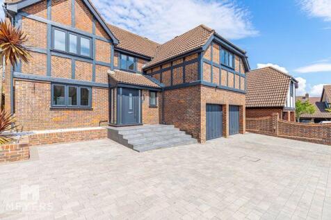 Elmgate Drive, Littledown, BH7 5 bed detached house for sale