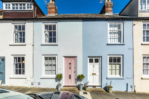 1 bedroom cottage for sale