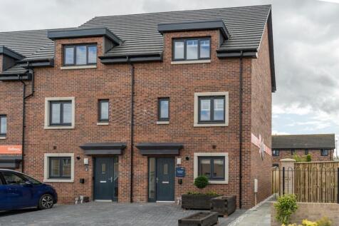 4 bedroom terraced house for sale