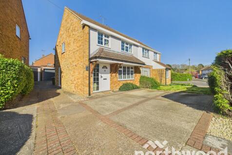 Harvey Road, Willesborough, Ashford... 3 bed semi