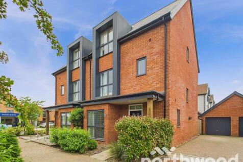 Lakeview Gardens, Chilmington Lakes... 4 bed semi