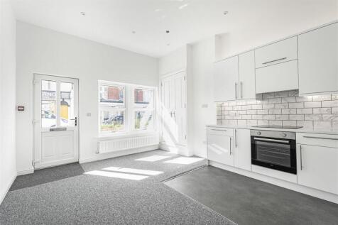 Palmerston Road, Bournemouth 2 bed apartment for sale