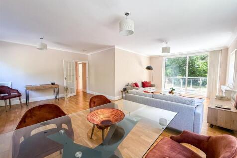 The Avenue, Poole 2 bed ground floor flat for sale