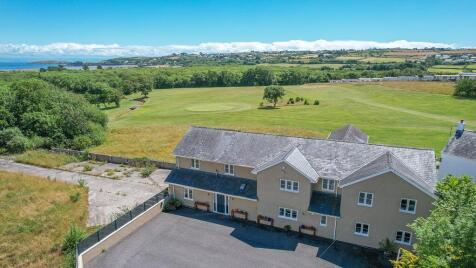 9 bedroom detached house for sale