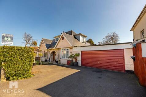 Redhill Drive, Redhill, BH10 3 bed detached house for sale