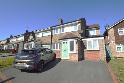 4 bedroom semi-detached house for sale