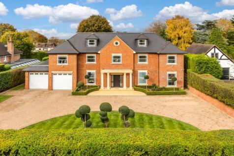 5 bedroom detached house for sale