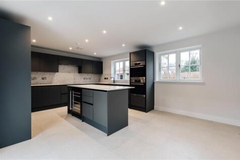 London Road, Chatteris, PE16 4 bed detached house for sale