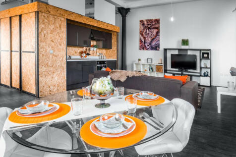 17 bedroom block of apartments for sale
