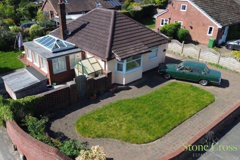 2 bedroom detached bungalow for sale